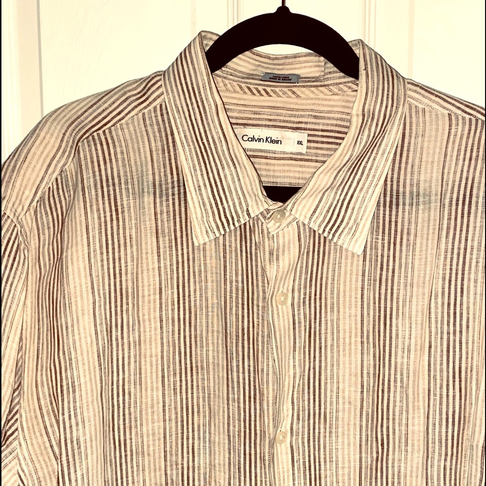 COPY - Men’s Calvin Klein, 100% linen, short sleeve shirt. XXl